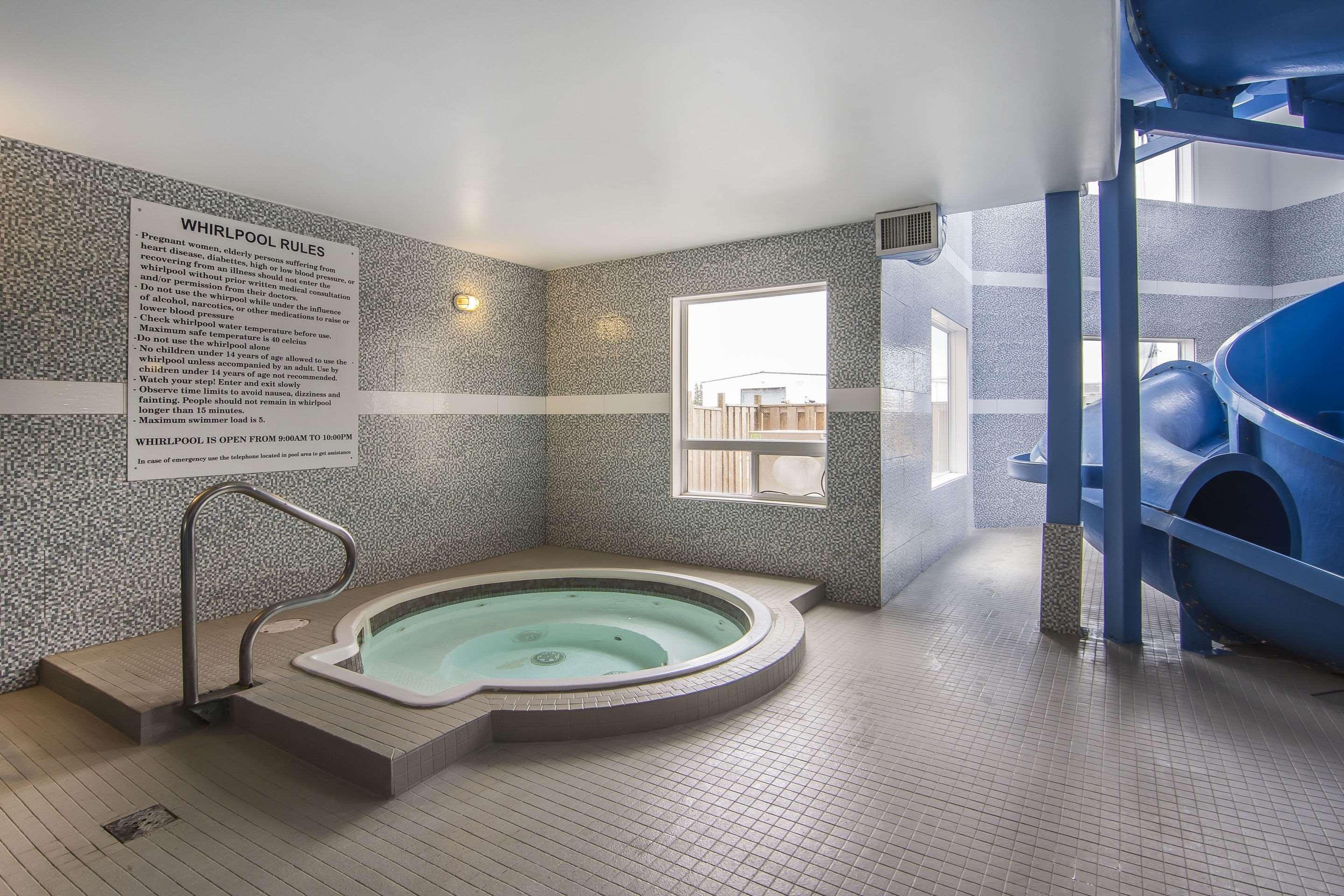 Quality Inn & Suites Yorkton Exteriör bild
