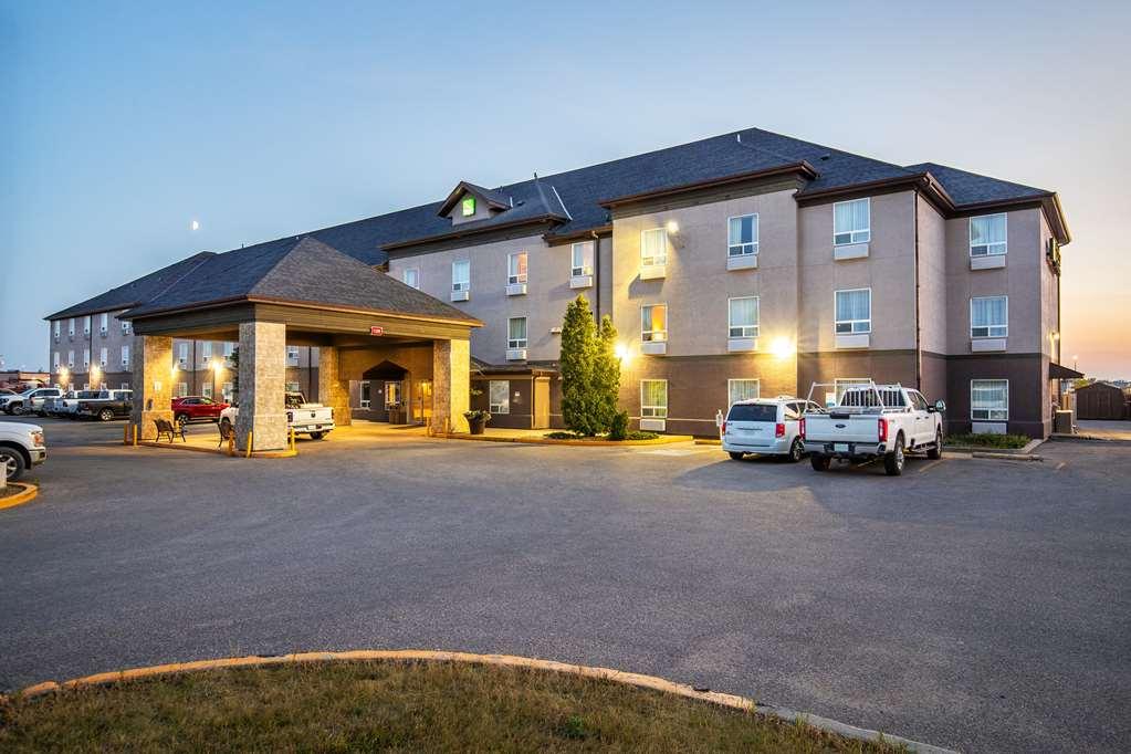 Quality Inn & Suites Yorkton Exteriör bild